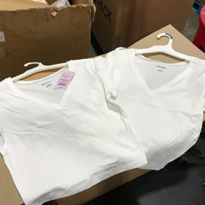 Photo 4 of 4 Pack! Women's Short Sleeve Cropped T-Shirt, White & Olive Green  - Wild Fable™, Size Medium
