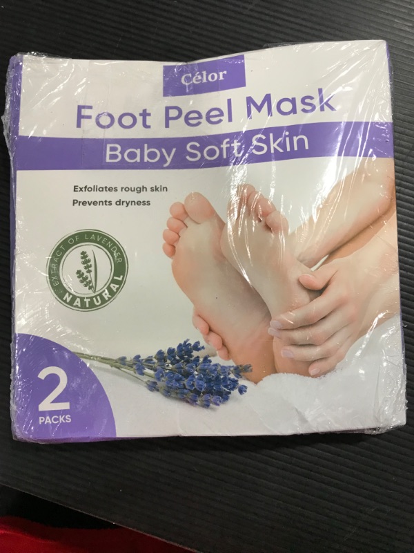 Photo 2 of ??Foot Peel Mask (2 Pairs) - Foot Mask for Baby soft skin - Remove Dead Skin | Foot Spa Foot Care for women Peel Mask with Lavender and Aloe Vera Gel for Men and Women Feet Peeling Mask Exfoliating
