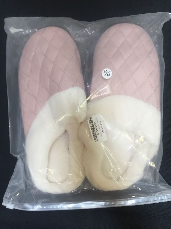 Photo 1 of memory foam slippers quilted pink SIZE 40/41