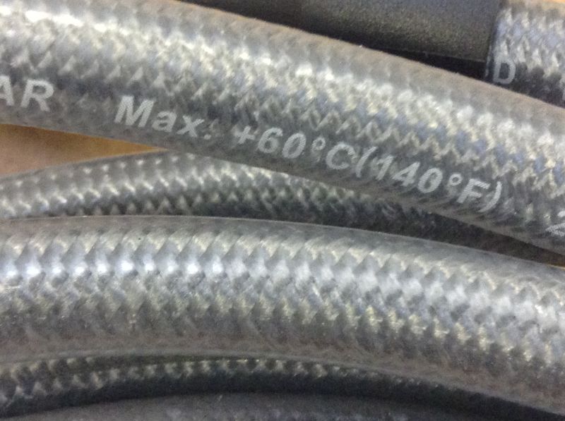 Photo 2 of  1/4in 2100PSI Replacement Extension Hose