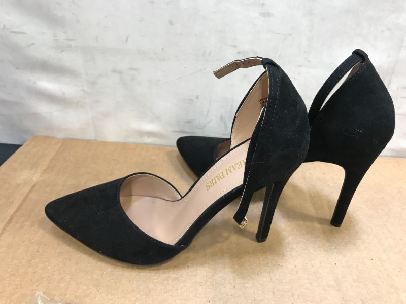 Photo 1 of 8.5 size High Heel Black 
 
