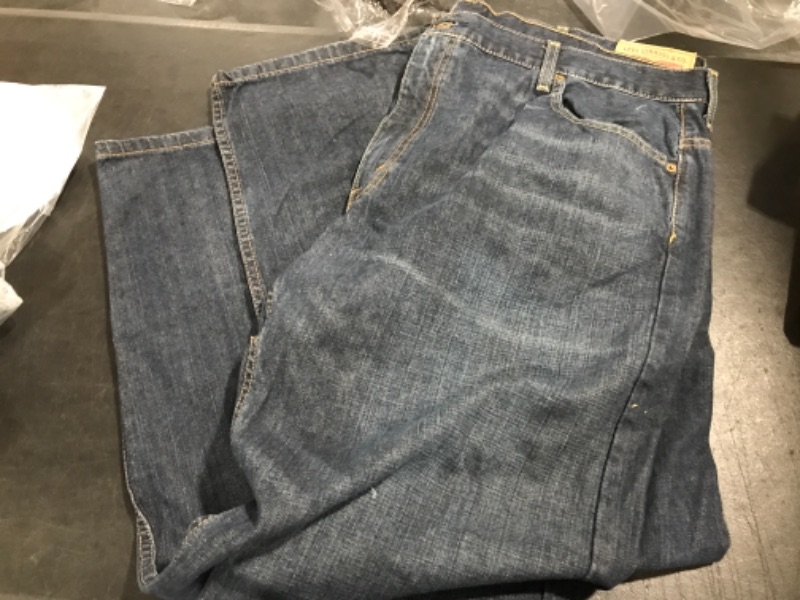 Photo 1 of 569 LEVIS JEANS SIZE 44 X 30 