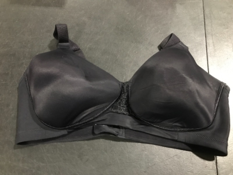 Photo 1 of BLACK BRA SIZE 40D 