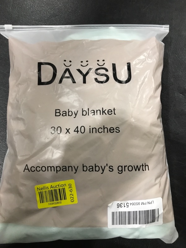 Photo 2 of DAYSU BABY BLANKET 30X40