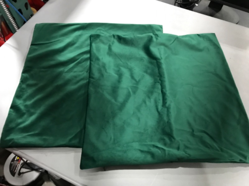 Photo 1 of 2 PACK GREEN VELVET PILLOW CASES 18IN X 18IN