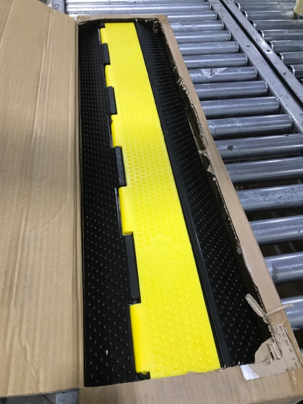 Photo 1 of YONSHENG Rubber Cable Ramp Cord Cover Cable Protector Ramps Wire Hose Protective 2 Channel 22000Lbs Load Capacity Traffic Speed Bump for Asphalt Concrete Gravel Driveway Indoor Outdoor, 1 Pack 2 channel-1 pack