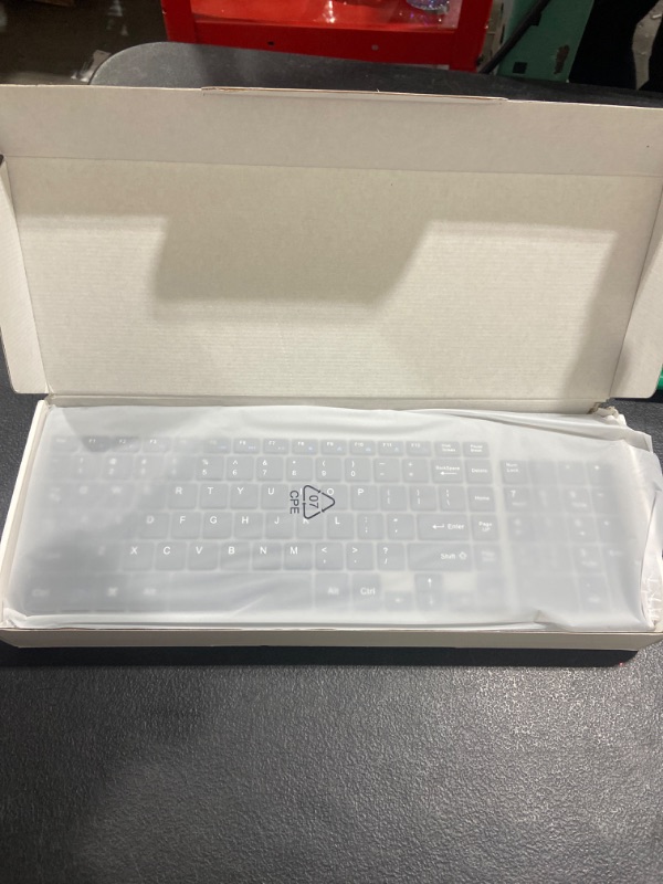 Photo 2 of J JOYACCESS Wireless Keyboard-Grey