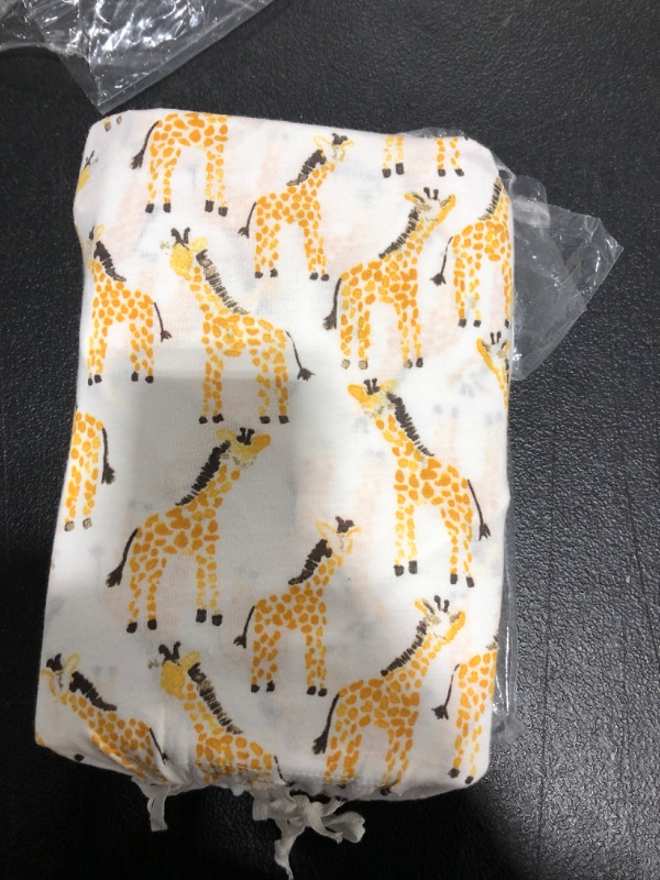 Photo 1 of Burts Bee Baby Organic Cotton Fitted Crib Sheet -Giraffe Design 
