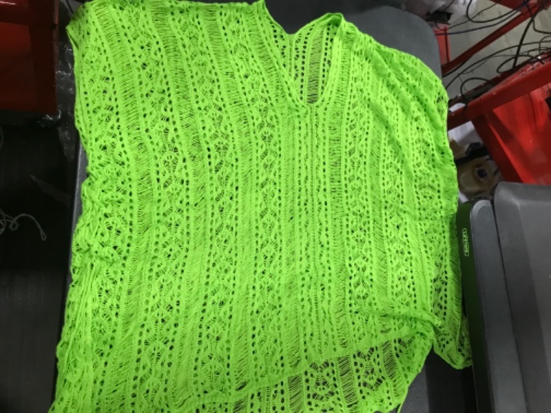 Photo 1 of GREEN KNIT COVER UP ONE SIZE 