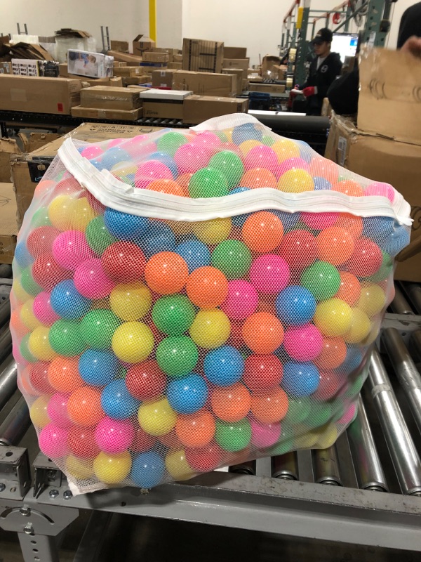 Photo 2 of Amazon Basics BPA Free Crush-Proof Plastic Ball Pit Balls with Storage Bag, Toddlers Kids 12+ Months, 6 Bright Colors - Pack of 1000 6 Bright Colors 1,000 Balls