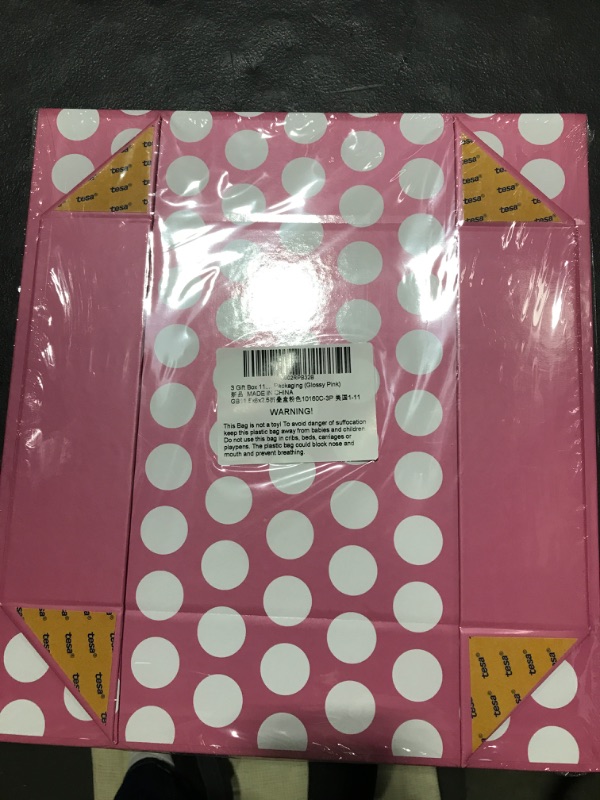 Photo 1 of 3 gift boxes polka dot pink and white 