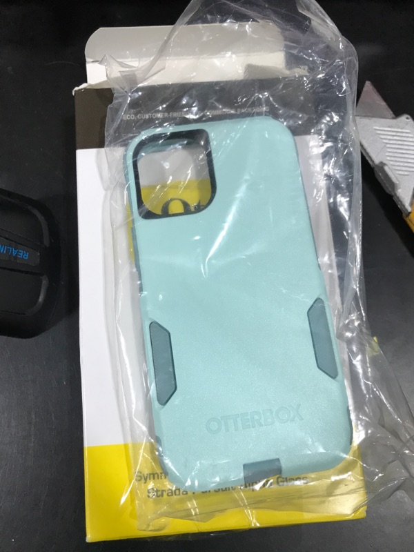 Photo 1 of Iphone 6 otter box mint green 