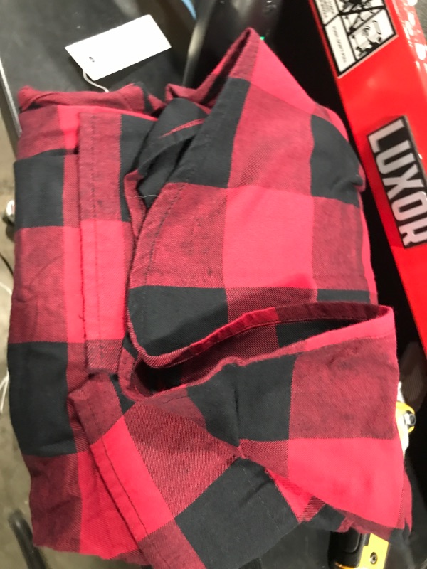 Photo 2 of Amazon Essentials Women's Classic-Fit Long-Sleeve Lightweight Plaid Flannel Shirt, Red, Buffalo Check, Large
