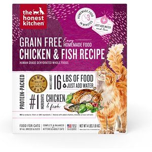 Photo 1 of 4 Lbs Grain Free Dehydrated Chicken Whitefish Cat Food 
EXP: 02/11/23