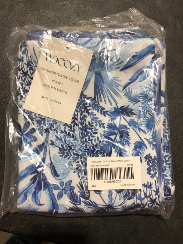 Photo 1 of 18 X 18 PILLOW COVERS BLUE 