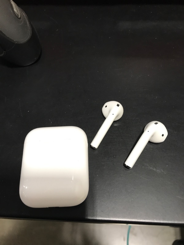 Photo 2 of Generic Bluetooth earbuds