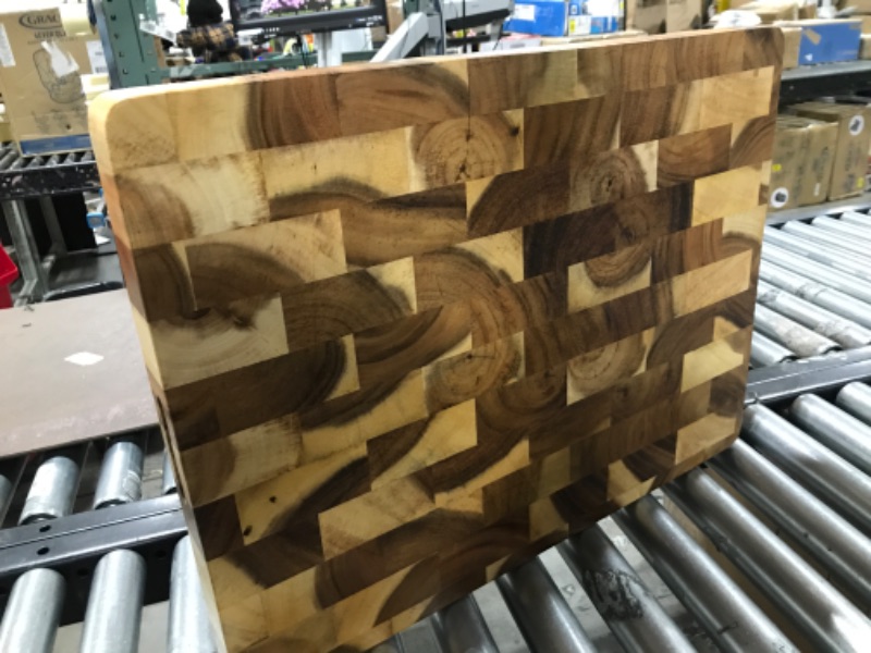 Photo 2 of 


















































Thick End Grain Cutting Board Made of Natural Teak Wood -SIZE 24 X 18 INCHES

