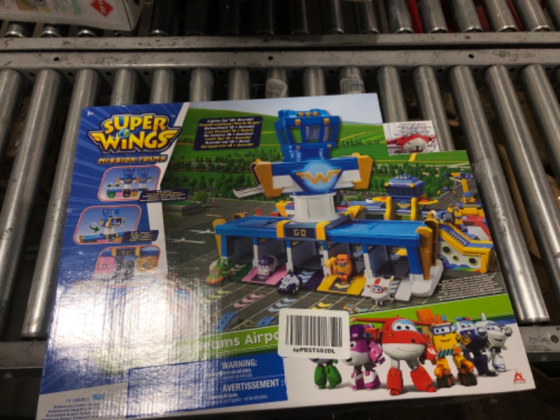 Photo 2 of Alpha Group Super Wings Airport Adventures Transform-A-Bots Playset , Blue , Standard & Transforming Jett 5'' Scale