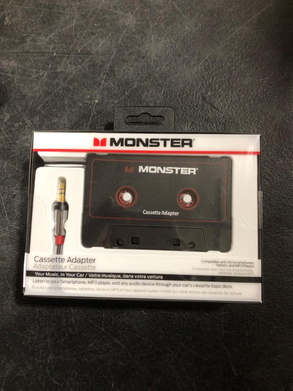 Photo 2 of Monster MBL 800 CAS-ADPT V2 WW High Performance 800 Cassette Adapter to 1/8" Mini 3 Feet