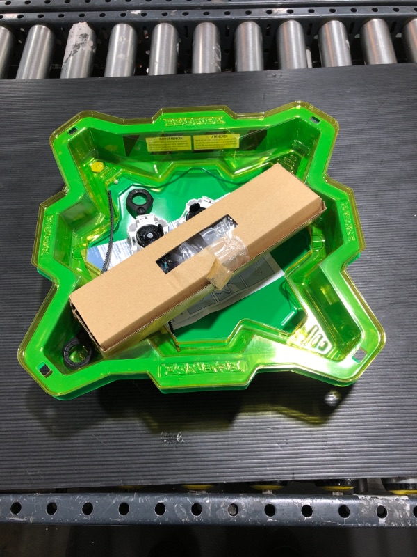 Photo 1 of Beyblade Burst Evolution Star Storm Battle Set (Amazon Exclusive) Frustration-Free Packaging