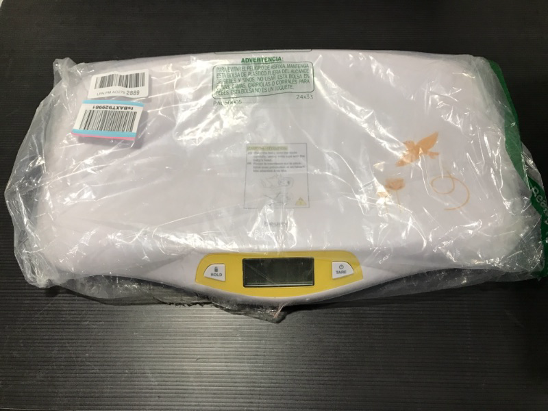 Photo 1 of Beurer BY80 Digital Baby Scale, Infant Scale for Weighing in Pounds, Ounces, or Kilograms up to 44 lbs, Newborn Baby Scale with Hold Function, Pet Scale for Cats and Dogs
