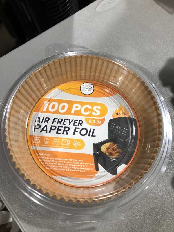 Photo 2 of Air Fryer Disposable Paper Liners, 100 Pcs - 6.3 in’ Non Stick Baking and Parchment Paper Sheets -Oil&Water Proof-Airfryer Parchment Liners-for Baking, Roasting and Frying-Cooking,Kitchen Accessories 100 6.3