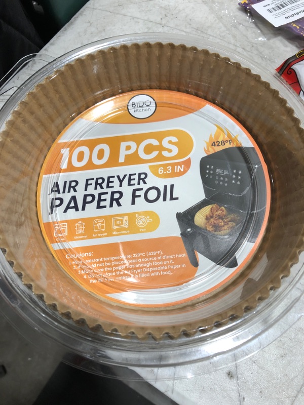 Photo 2 of Air Fryer Disposable Paper Liners, 100 Pcs - 6.3 in’ Non Stick Baking and Parchment Paper Sheets -Oil&Water Proof-Airfryer Parchment Liners-for Baking, Roasting and Frying-Cooking,Kitchen Accessories 100 6.3