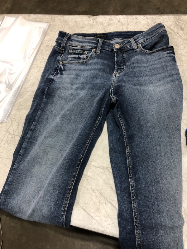 Photo 1 of 32Wx33L jeans 