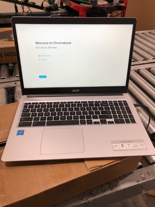 Photo 3 of REFURBISHED Acer Chromebook 315, Intel Celeron N4000, 15.6" HD Display, 4GB LPDDR4, 64GB eMMC, Google Chrome, CB315-3H
