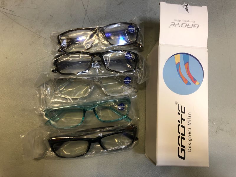 Photo 2 of Gaoye 5-Pack Reading Glasses Blue Light Blocking,Spring Hinge Readers for Women Men Anti Glare Filter Lightweight Eyeglasses (#5-Pack Mix Color, 0.0)
