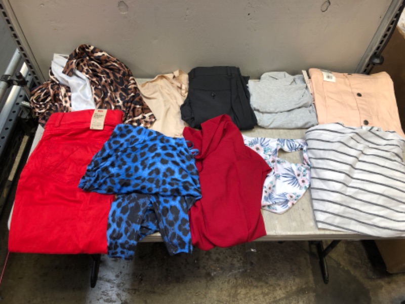 Photo 1 of BAG LOT, MISC. WOMEN CLOTHING ITEMS, SIZES MAY VARY(BUY AS IS)