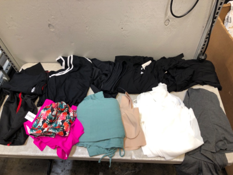 Photo 1 of BAG LOT, MISC. WOMENS CLOTHING ITEMS, SIZES MAY VARY(BUY AS IS)