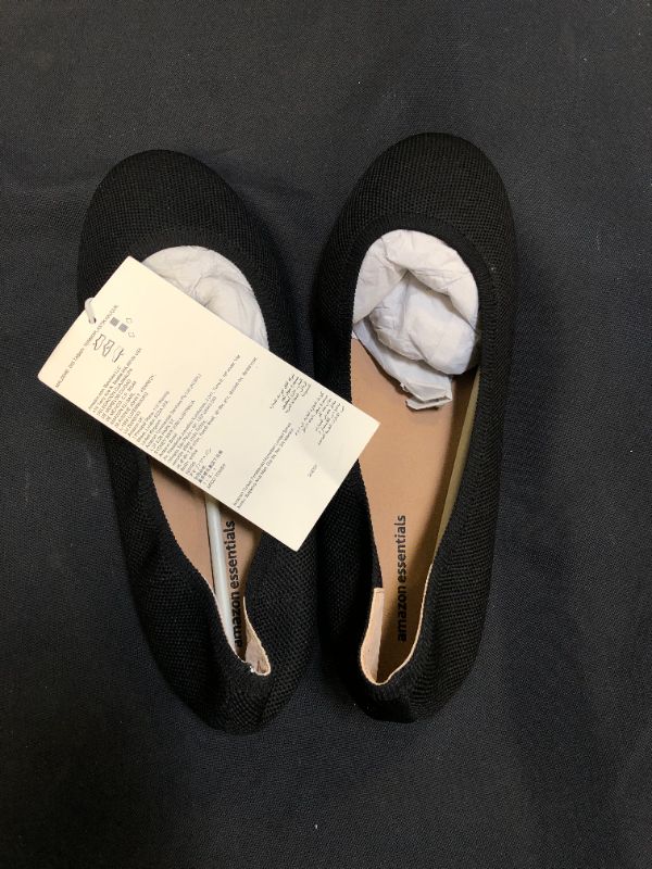 Photo 2 of Amazon Essentials Women's Knit Ballet Flat (SIZE 8W)
