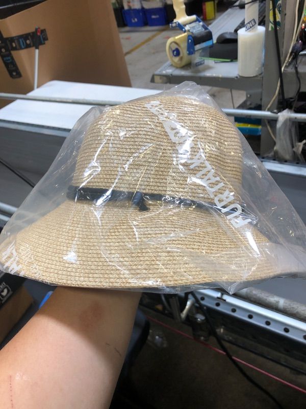 Photo 2 of FURTALK Womens Wide Brim Sun Hat with Wind Lanyard UPF Summer Straw Sun Hats for Women SIZE LARGE
