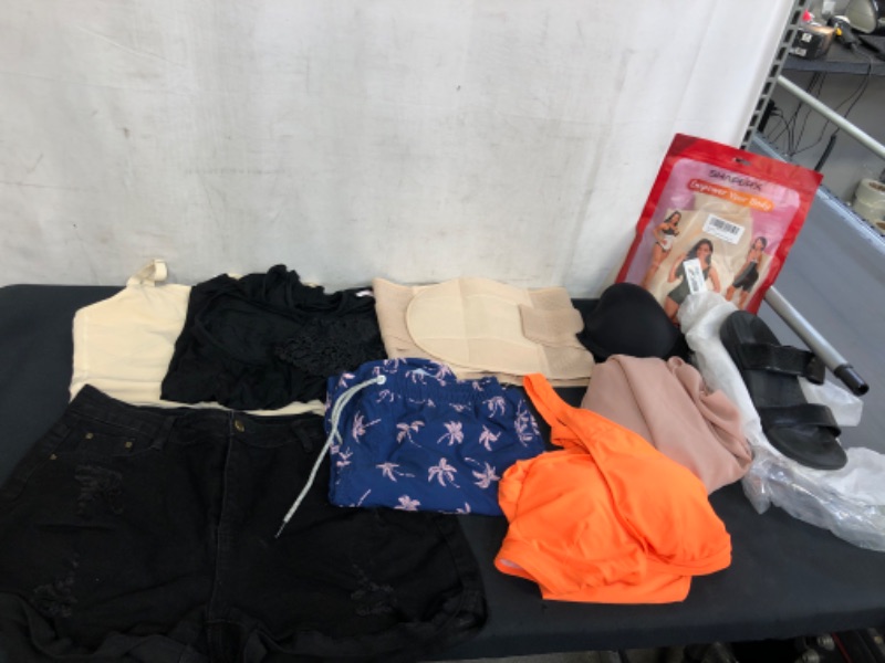 Photo 1 of BAG LOT, VARIUS WOMAN;S CLOTHES, SHOES & ACCERSSORIES, SIZES LARGE, XL AND 2XL ***NEW & USED***