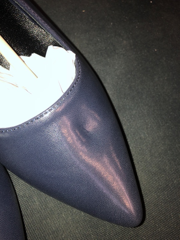 Photo 1 of GENSHUO Womens Kitten Heels Pumps,Classic 2 Inch Low Heel Slip On Closed Pointed Toe Pumps Office Work Dress Pump Shoes
, SIZE 7 ++THE FRONT LEFT SHOE HAS AN INDENTATION, THE RIGHT SOLE IS SLIGHLTY SCRATCHED ++