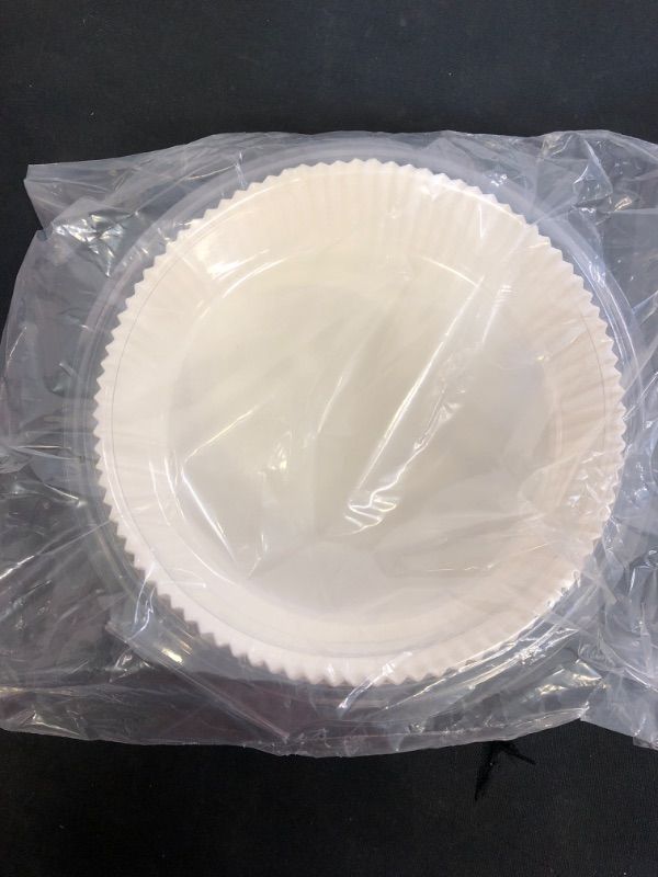 Photo 1 of Air Fryer Parchment Paper Liners - 100PCS 6.3" Disposable Cooking Non-Stick Liner, White Round Without Hole Baking Roasting Paper for Air Fryer, Microwave Oven, Frying Pan, Oil-proof, Water-proof