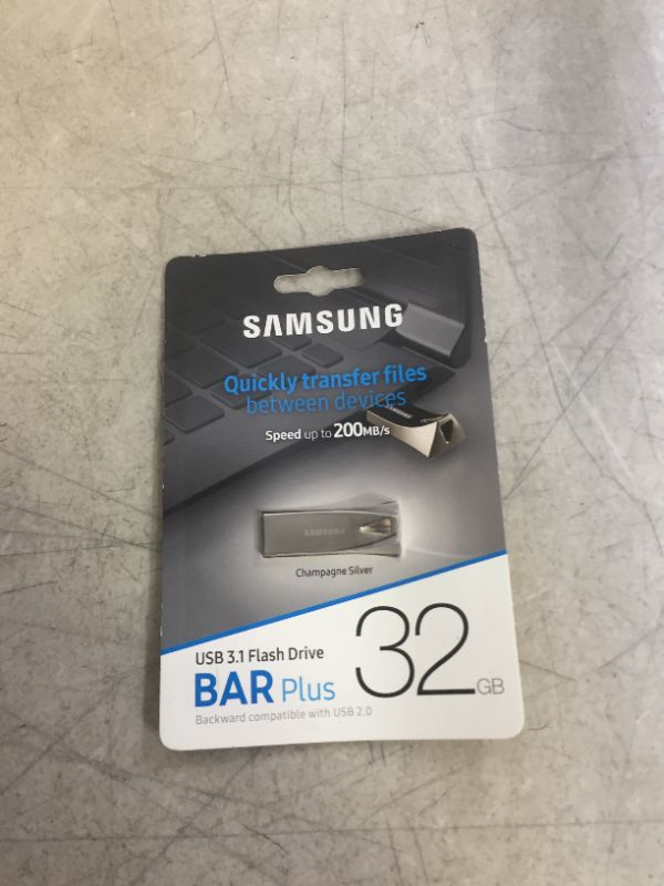 Photo 1 of Samsung 32GB USB 3.1 Gen 1 BAR Plus Flash Drive (Silver)
