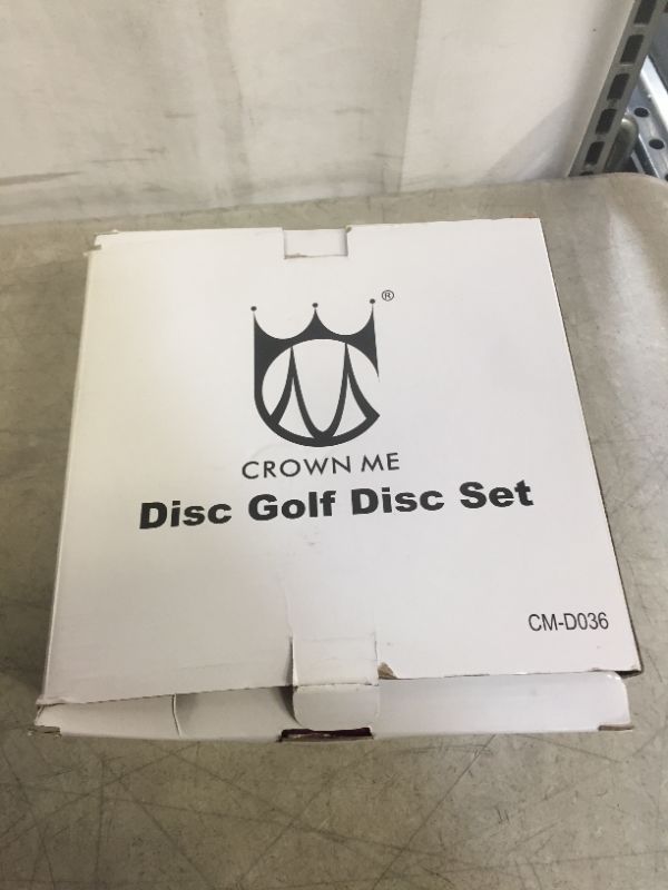 Photo 2 of CROWN ME Disc Golf Set