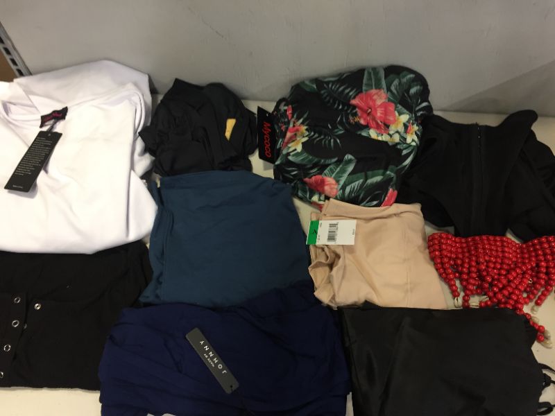 Photo 1 of box lot various sizes women's clothing as is