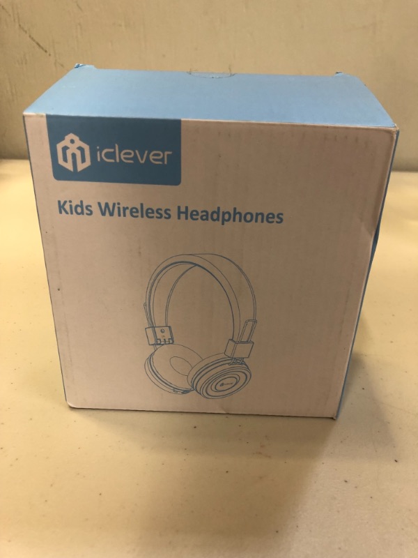 Photo 4 of iClever HS19 Kids Headphones with Microphone for School, Volume Limiter 85/94dB, Over-Ear Girls Boys Headphones for Kids with Shareport, Foldable Wired Headphones for iPad/Fire Tablet/Travel, Blue
