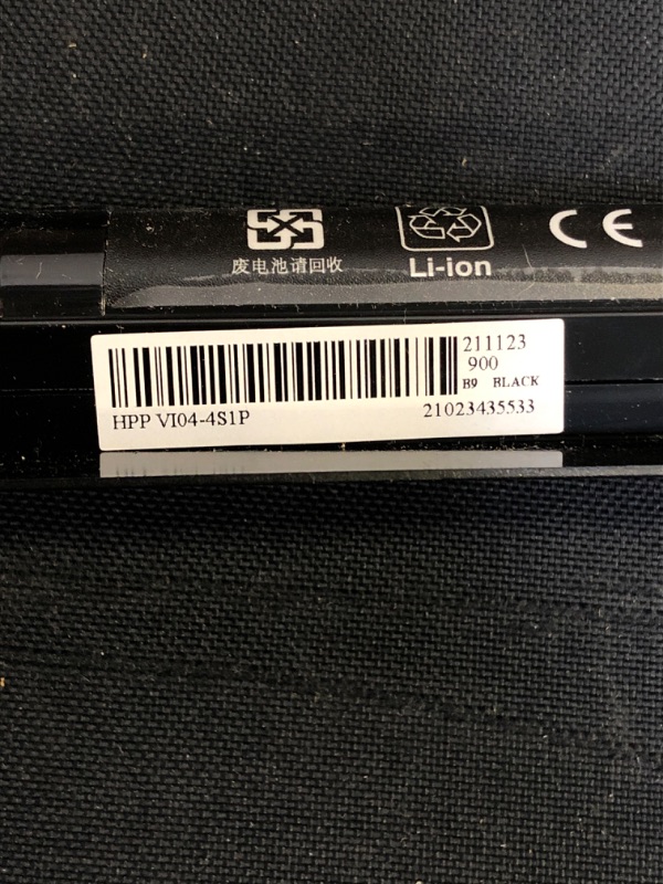 Photo 2 of 756743-001 VI04 V104 Laptop Battery for HP Pavilion 15-P 17-F Series 15-p011na 15-p165sa 15-p214dx 15-p003ax 17-f115dx 17-f215dx Fit 756744-001 756478-421 HSTNN-DB6K TPN-Q140 [14.8V 2600mAh 4Cell]