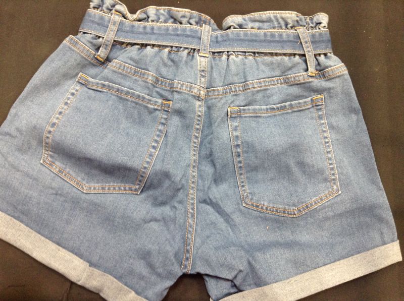 Photo 3 of High Waist Short Jeans Size M