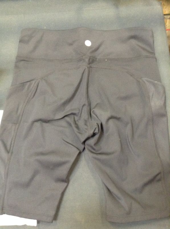 Photo 3 of AJISAI Women's 8.5" Professional Compression Shorts with Side Pockets- Size L