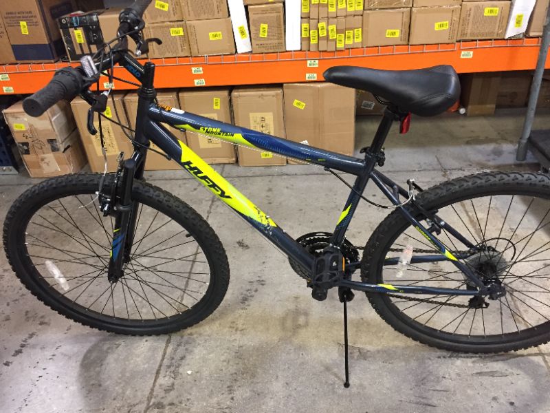 Photo 2 of *****UNKNOWN MISSING PARTS***Huffy Hardtail Mountain Bike