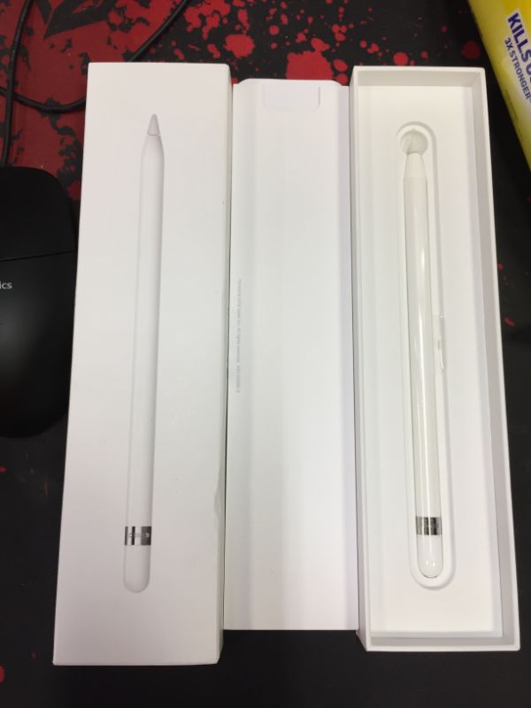 Photo 3 of Apple Pencil (1st Generation)
