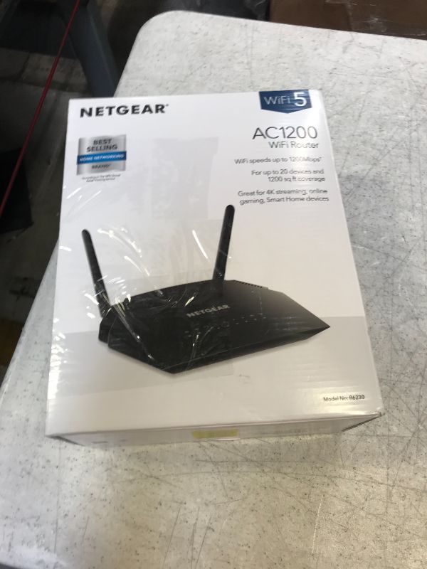 Photo 5 of NETGEAR WiFi Router (R6120) - AC1200 Dual-Band Wireless Speed ??(up to 1200 Mbps) | Coverage up to 1,200 square feet and 20 devices | 4 x 10/100 Fast Ethernet ports and 1 x 2.0 USB ports
