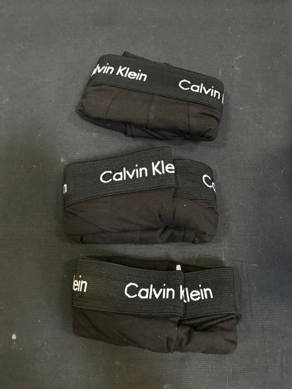 Photo 2 of Calvin Klein Men's Cotton Stretch Multipack Low Rise Trunks --- MEDIUM 