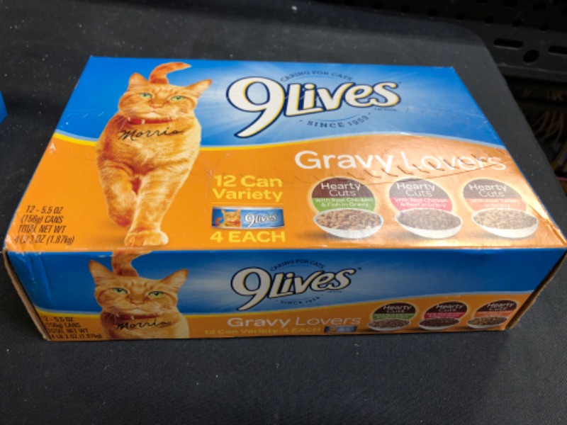 Photo 2 of 9Lives Variety Pack Favorites Wet Cat Food, 5.5 Ounce Cans, Pack of 12
