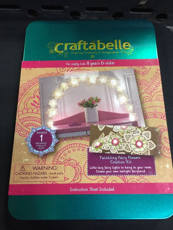 Photo 2 of Craftabelle – Twinkling Fairy Flowers Creation Kit – DIY Twinkle Lights for Bedroom – 106pc String Light Set with Accessories – DIY Arts & Crafts for Kids Aged 8 Years +
